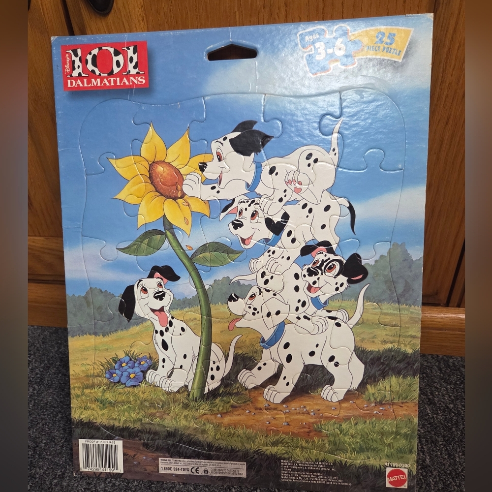 Mattel 101 Dalmatians Puzzle with Yellow and Green Accents